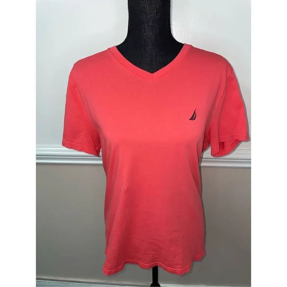 Nautica Men’s V-Neck Coral Colored Short Sleeve Tee Size Small Slim Fit